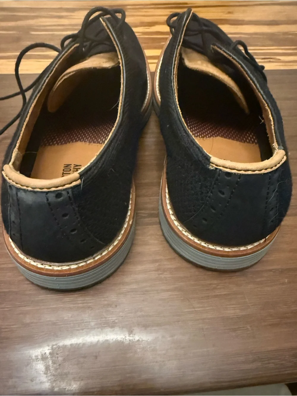 Johnston & Murphy Black Knit Lace-Up Oxfords with Tan Trim